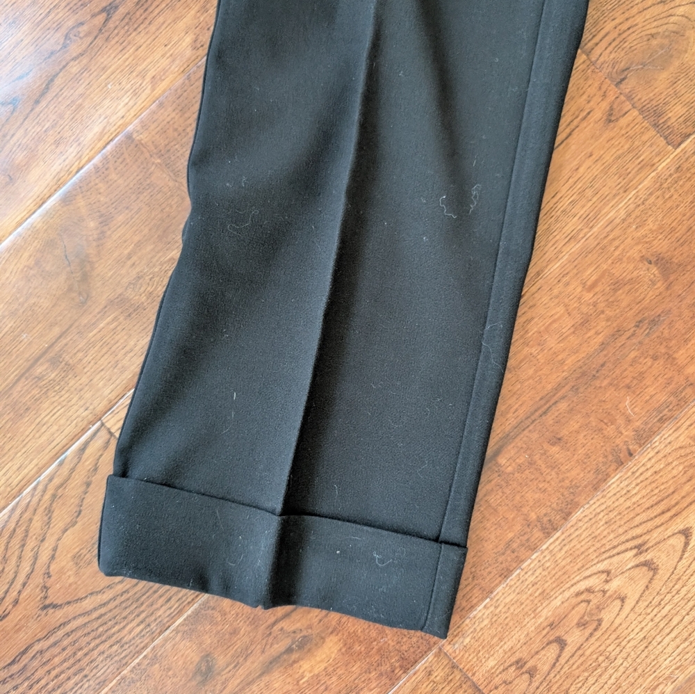EUC New York & Company Black Trousers Pants Slacks Cuffed Size 4 Average Length - Picture 2 of 10